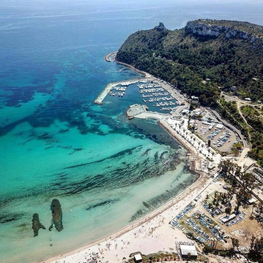 Brezza Di Mare Appartamento In Villa Con Giardino E Spiaggia ,Casa Vacanze Al Mare Quartu SantʼElena Exterior foto
