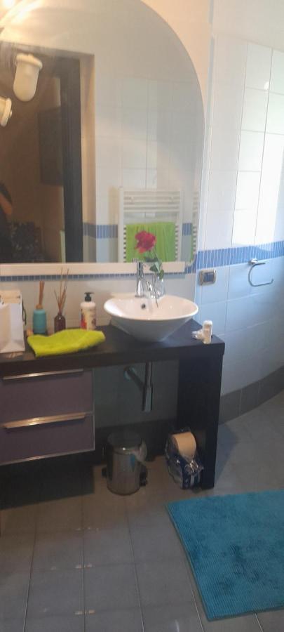 Brezza Di Mare Appartamento In Villa Con Giardino E Spiaggia ,Casa Vacanze Al Mare Quartu SantʼElena Exterior foto