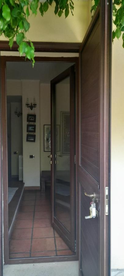 Brezza Di Mare Appartamento In Villa Con Giardino E Spiaggia ,Casa Vacanze Al Mare Quartu SantʼElena Exterior foto